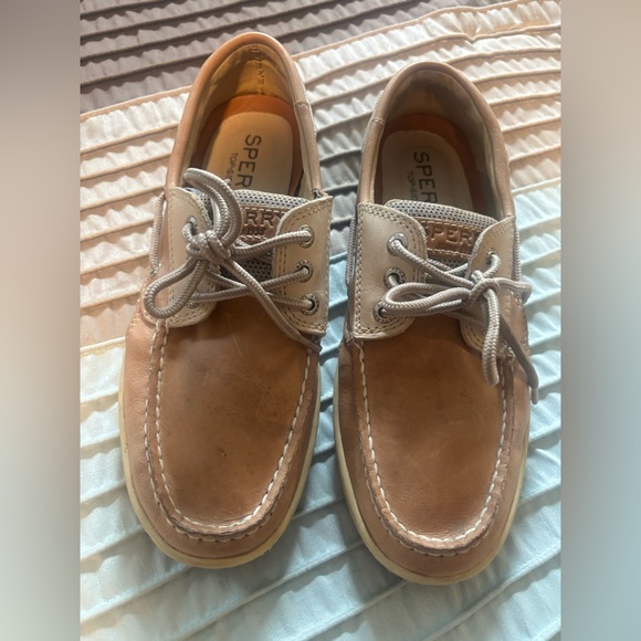 Sperry Other - Sperry Tan Boat Shoes with Moccasin Stitching and Three-Eyelet Lacing